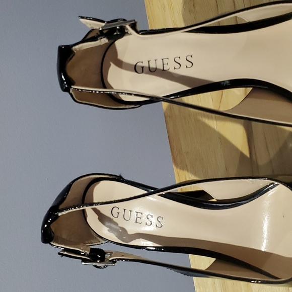 GUESS HEELS - Picture 3 of 9